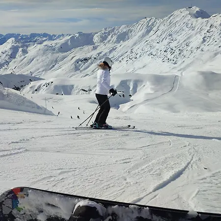 Cosy 2100m Pied Des Pistes-direct To Slopes-ski In Out-la Plagne Aime 2000 * لا بلاني